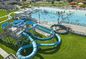 Parco giochi acquatici attrezzature da gioco piscina esterna in fibra di vetro singola grande scivolo a spirale set per bambini