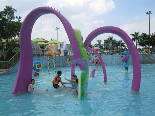 Un buon prezzo. Arco dello spruzzo d'acqua di combinazione del nastro della vetroresina del cuscinetto della spruzzata dell'acqua di altezza del CE 2.5m in linea
