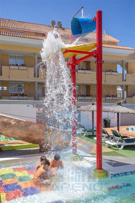 Un buon prezzo. Mazzo dello scarico del secchio del parco dell'acqua di altezza del cuscinetto 5m della spruzzata dell'acqua della vetroresina per la zona dello spruzzo in linea