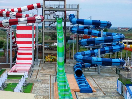 Un buon prezzo. Parco di divertimenti attrezzature per giocattoli piscina residenziale accessori scivolo per bambini in linea