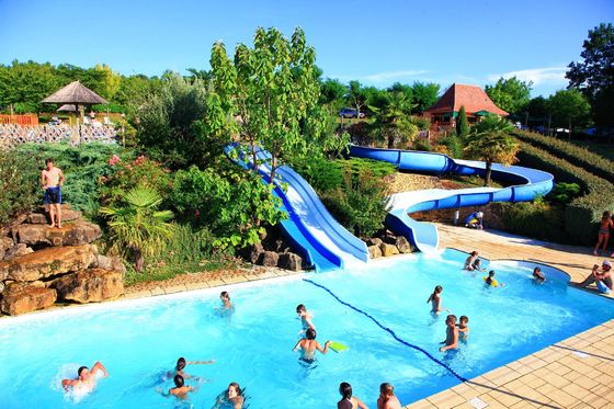 Un buon prezzo. Parco di divertimenti giochi acquatici scivolo in fibra di vetro 1 persona Cavalieri in linea