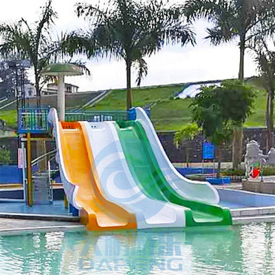 Un buon prezzo. attrezzatura all'aperto del gioco dell'acqua di 1.8M Mat Racer Water Slide Children FRP in linea
