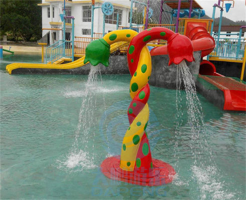 Doppia larghezza 1.6m di altezza 2.2m della vetroresina del cuscinetto della spruzzata dell'acqua del fiore per il parco dello spruzzo