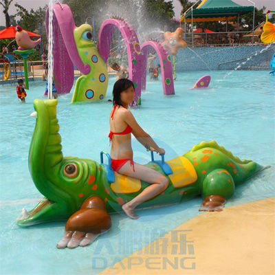 Giochi dello spruzzo d'acqua degli animali dello spruzzo del coccodrillo di FRP con Seat nel parco dell'acqua