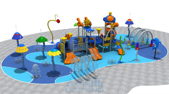 Un buon prezzo. campo giochi residenziale dell'acqua 250sqm con le stuoie ed i dispositivi antisdrucciolevoli dello spruzzo d'acqua di divertimento in linea