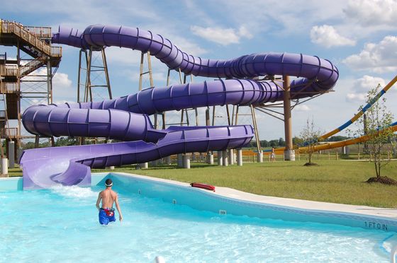 Parco di divertimenti personalizzato Passeggiate in fibra di vetro per divertimento Tubo Slide Aqua Play sopra il parco acquatico sotterraneo