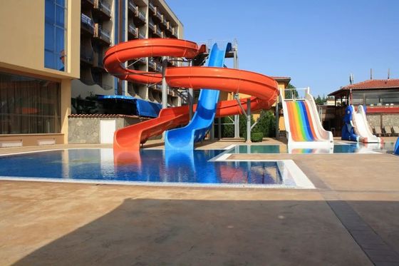 OEM Outdoor Multi Fiberglass Slide Set per parco giochi acquatici
