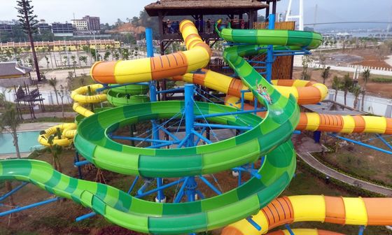 Un buon prezzo. OEM Outdoor Commercial Water Park Bambini Parco di divertimenti Ride Fiberglass Slide in linea