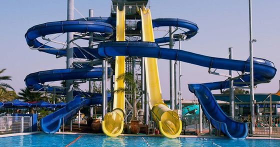 Un buon prezzo. OEM Adulti Grandi scivoli in fibra di vetro per parco di divertimenti acquatici commerciali in linea