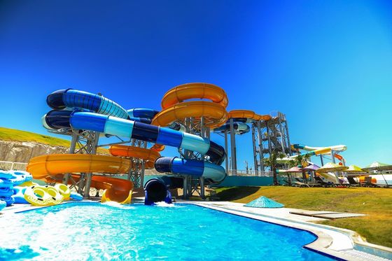 Un buon prezzo. 12 mm di spessore Fibra di vetro scivolo d'acqua Parco acquatico esterno attrezzature di gioco per piscina in linea