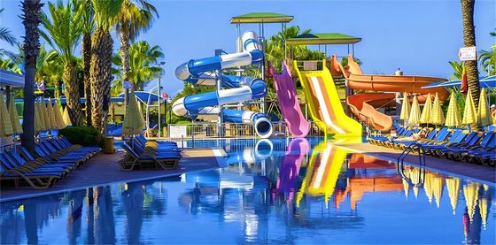 Piscina scivolo in fibra di vetro per adulti colore personalizzato
