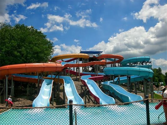 OEM Parco giochi commerciale all'aria aperta Parco giochi piscina scivolo in fibra di vetro per bambini
