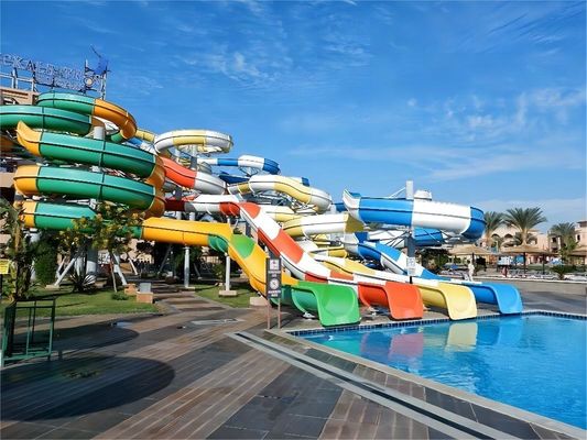 Piscina scivolo in fibra di vetro per bambini Parco a tema commerciale Parco giochi Atletici