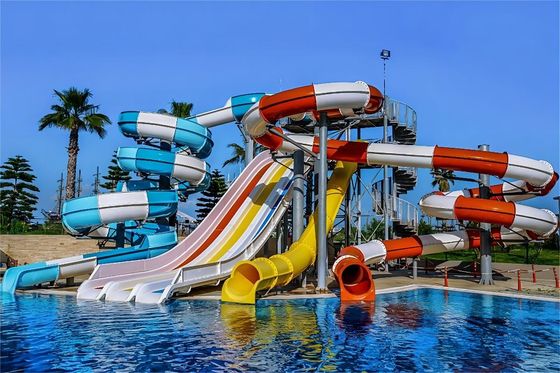 Un buon prezzo. OEM Parco giochi d'acqua per bambini attrezzature tubo scivolo in fibra di vetro in vendita in linea