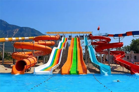 Un buon prezzo. OEM Parco di divertimenti acquatici Piscine accessori scivolo in fibra di vetro per bambini in linea