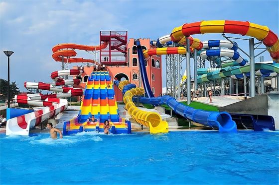 Un buon prezzo. ODM Parco Acquatico Disegno Piscine Accessori Scivolo Acquatico Per Bambini in linea