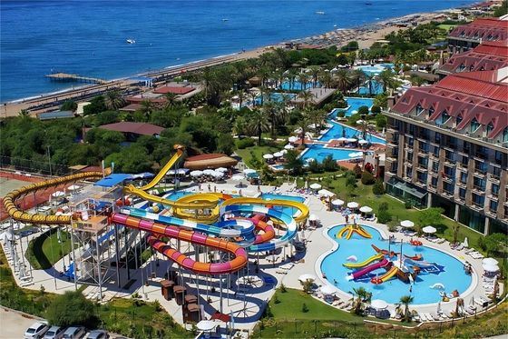Cina Commerciale piscina all'aperto Passeggiate fornitura scivolo in fibra di vetro