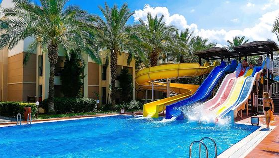 Un buon prezzo. OEM Acqua Aqua Amusement Parco Acquatico Passeggiate Scivoli in fibra di vetro per bambini in linea