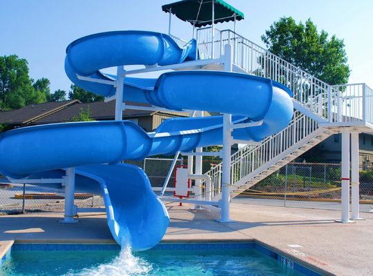 Un buon prezzo. OEM Amusement Parco Acquatico Piscina Water Ride Scivolo in fibra di vetro per esterni in linea