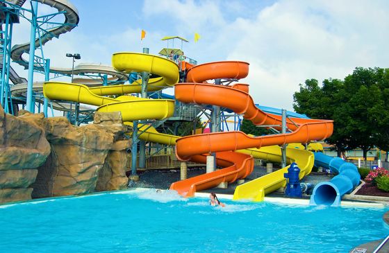 Un buon prezzo. Giochi all'aria aperta scivolo in fibra di vetro per bambini in linea