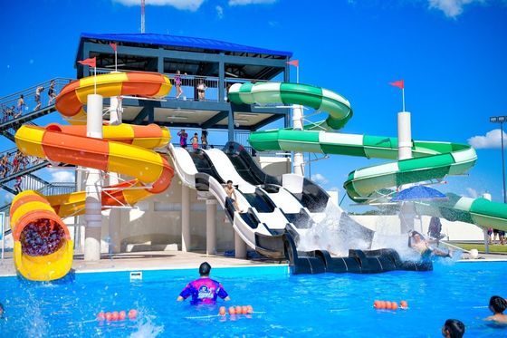 Un buon prezzo. Divertimento per bambini scivolo in fibra di vetro per piscina commerciale in linea