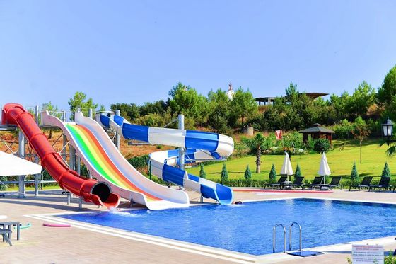 Un buon prezzo. Sport acquatici Parco di divertimenti Bambini Parco giochi attrezzature tubo scivolo in fibra di vetro in linea