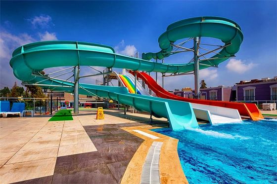 Un buon prezzo. Carnevale Attività di divertimento Passeggiate Parco giochi d'acqua piscina per bambini scivolo in fibra di vetro in vendita in linea