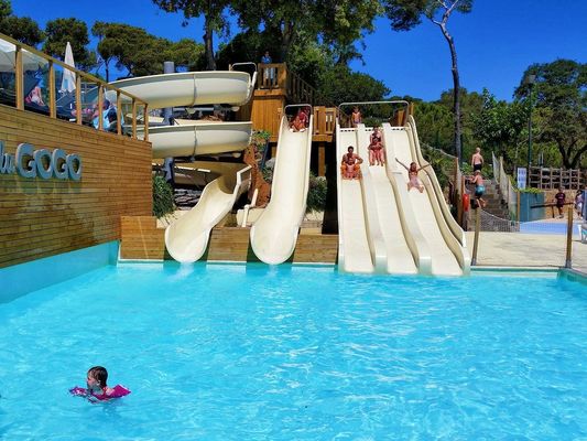 Un buon prezzo. Parco acquatico per bambini piscina attrezzature per sport acquatici scivolo in fibra di vetro in linea