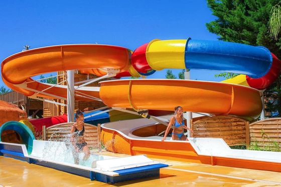 Un buon prezzo. Parco acquatico attrezzature per il divertimento acquatico scivolo in fibra di vetro in linea