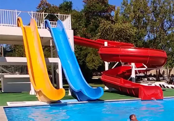 Parco acquatico attrezzature resort piscina in fibra di vetro scivolo stile volante scivolo d'acqua per bambini e adulti