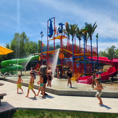 Scivoli acquatici commerciali per tutte le età per campeggi, hotel, resort e ville - Per case sull'acqua, versatili per varie location, divertimento per ogni fascia d'età