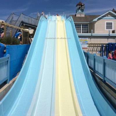 Un buon prezzo. Commercial Fiberglass Water Park Slide with 6-10mm Thickness and 12 Months Warranty for Over 6 Years Service Life in linea