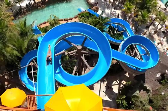 Un buon prezzo. Summer Hot Selling Large-Scale Water Park Slide Fiberglass Spiral with Design Service Water Play Equlpment One-year Warranty in linea