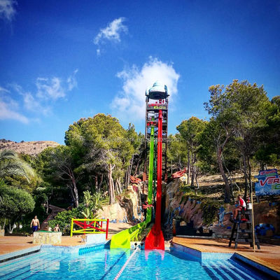Un buon prezzo. Commercial Fiberglass Water Slide for Resort and Hotel with 12 Years Service Life Suitable for Children and Adults in linea