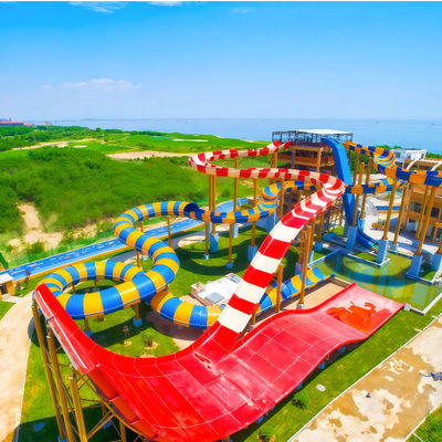 Un buon prezzo. Commercial Fiberglass Shaped Skyward Spiral Tornado Small And Large Water Slide The Best Way To Attract More Customers To Your Water Park in linea