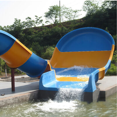 1.9 M Mini Boomerango Water Slide Fibra di vetro Colorato Personalizzato Per Attrezzature Outdoor Aqua Park